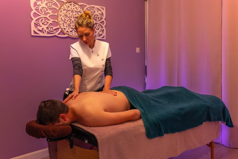 espace bien-être et détente avec massage à Cilaos